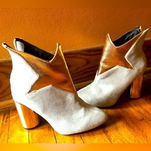 Cape Robbin ankle boots